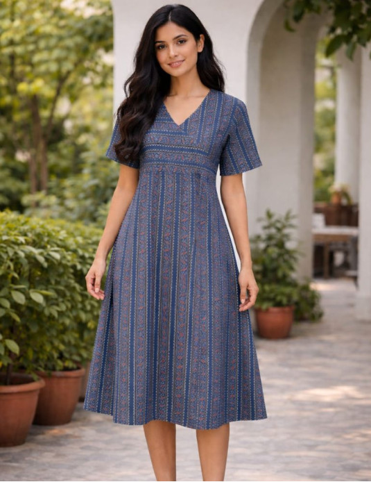 Blue Red Line Print Onepiece 46