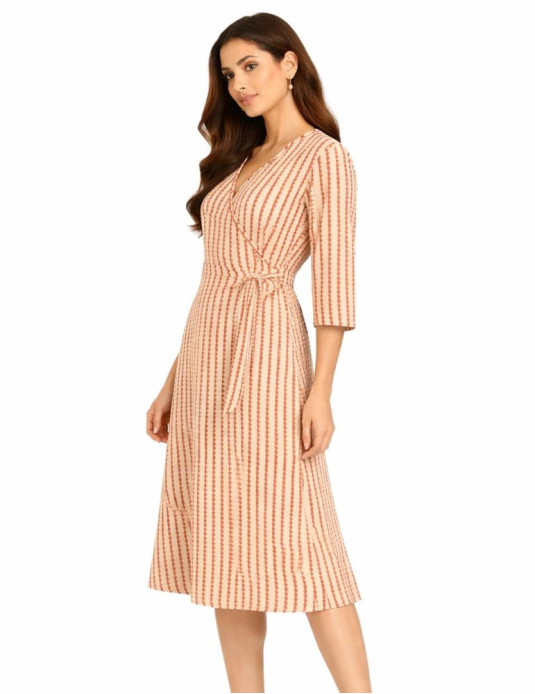 White Triangle Print 46