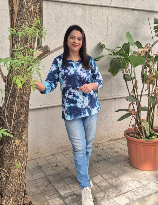 Short Tops Tie-Dye Blue-White