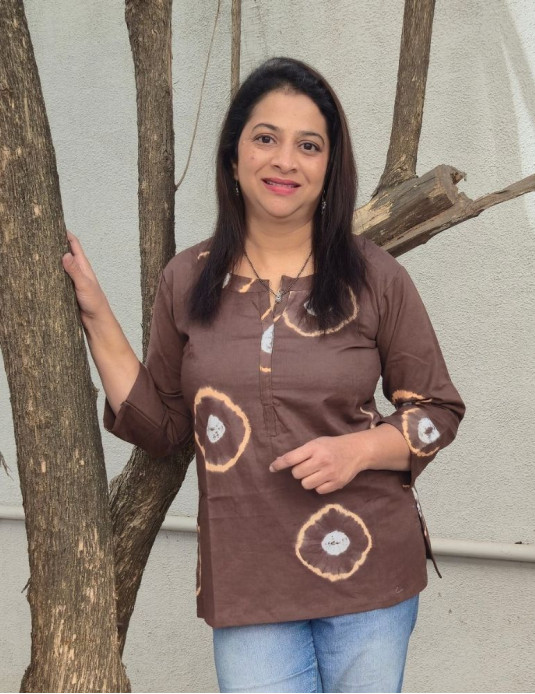 Short Tops Tie-Dye Brown