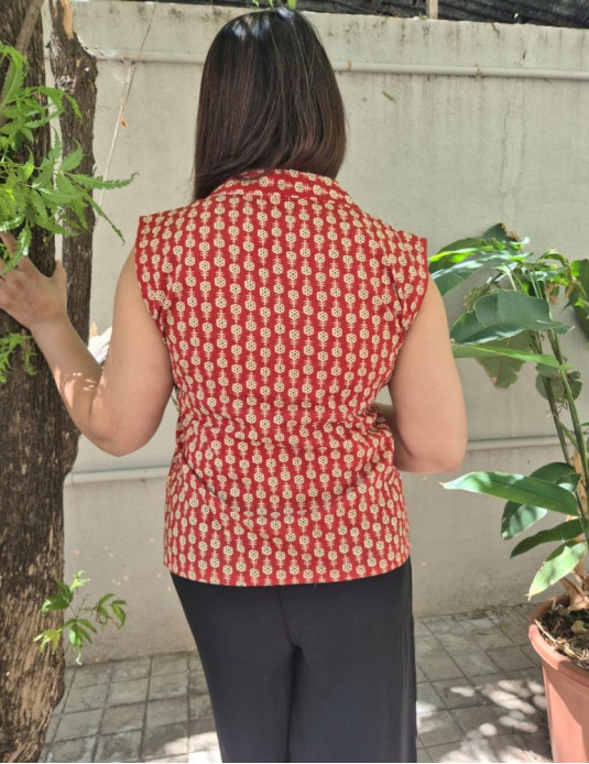 Dabu Print Crop Top Red Small Flowers