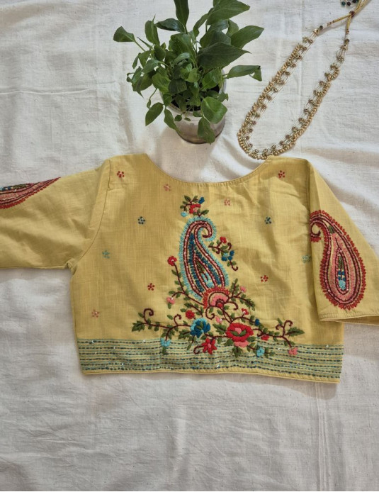 Hand Embroidery Paisley (Koyri) Pattern Handloom Cotton Blouse Cream 