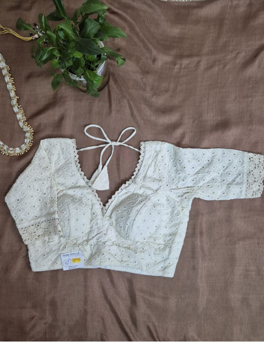 Off  White Hakoba Padded Diamond Print  