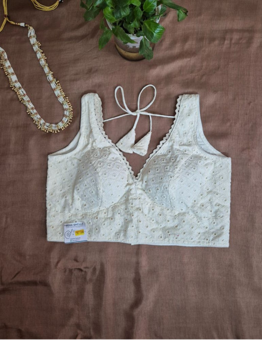 Off White Hakoba Sleeveless Padded