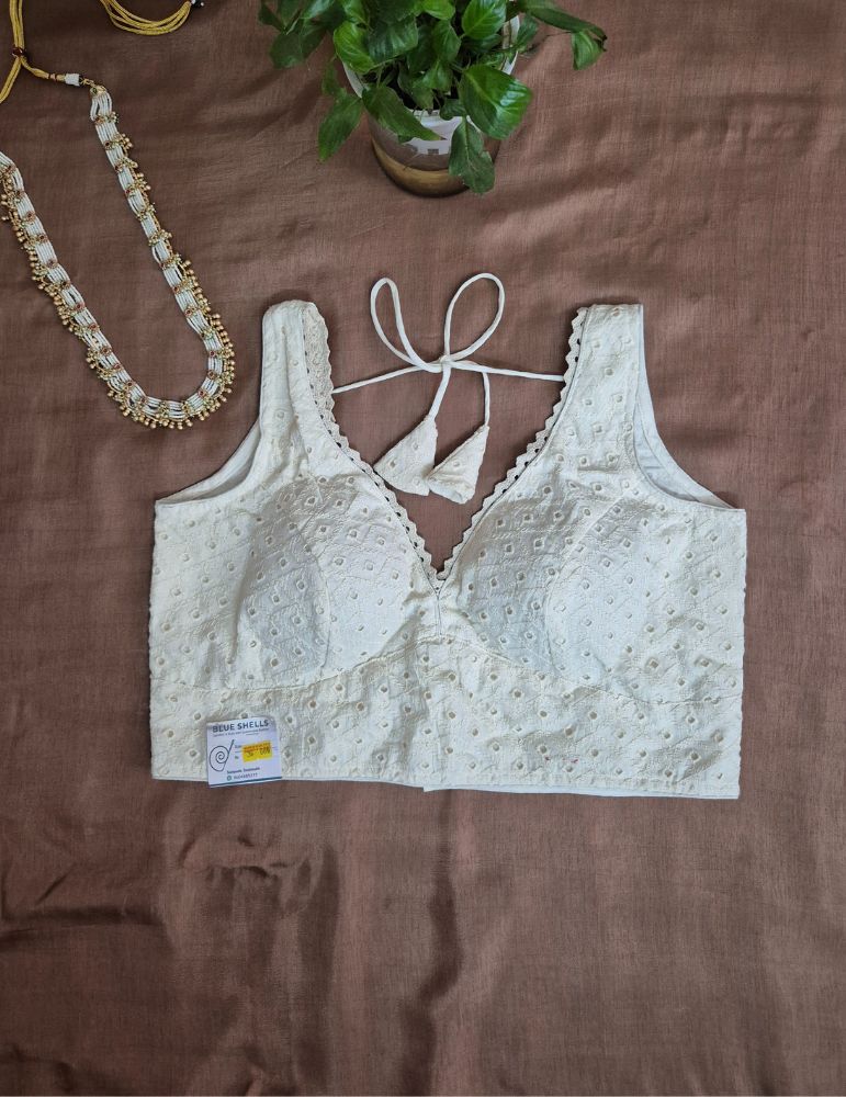 Off White Hakoba Sleeveless Padded